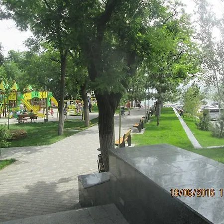 Apartment Near The Sea In The Center Odesa